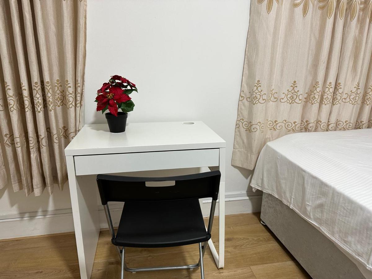 City Lodge Shadwell London Kültér fotó